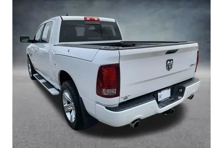$27444 : Ram 1500 2018 4x4 Night 4dr image 5