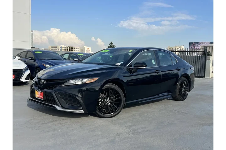 $26695 : Toyota Camry 2023 XSE 4dr Se image 2