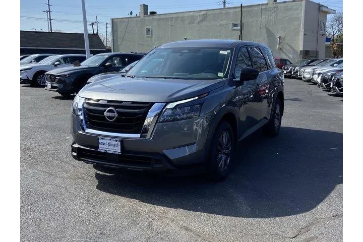 $27487 : Nissan Pathfinder 2024 AWD S image 7