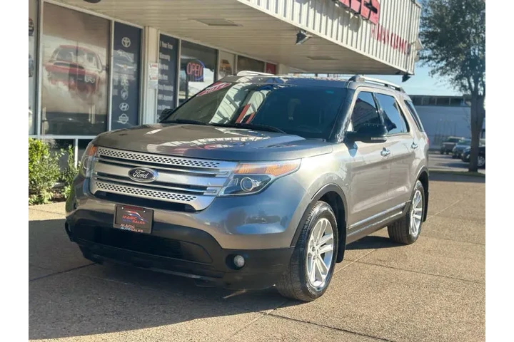 $14999 : 2014 Explorer XLT image 6