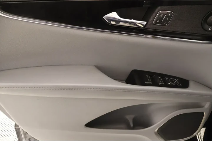 $28659 : Lincoln Nautilus 2022 Reserv image 9