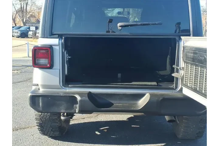 Jeep Wrangler Unlimited 2018 image 8