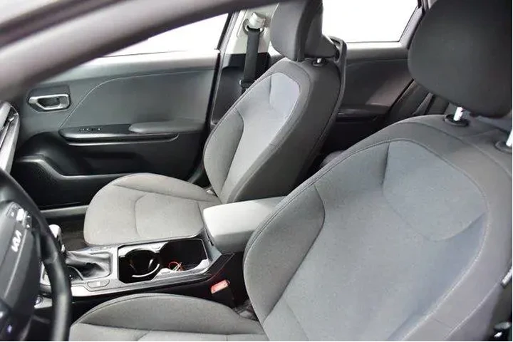 $21994 : Kia K4 2025 LXS 4dr Sedan image 9