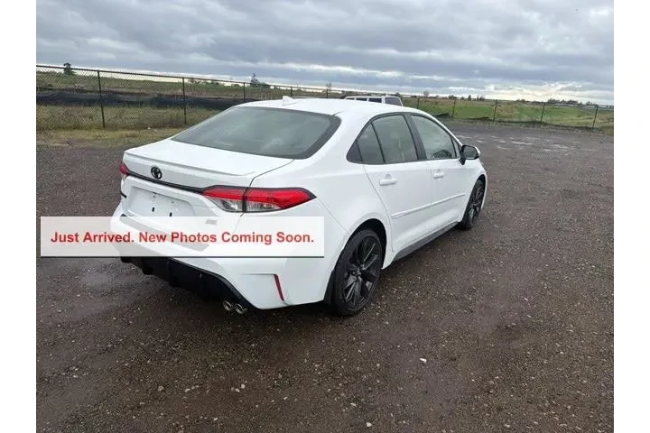 $29900 : Toyota Corolla 2026 SE 4dr S image 4