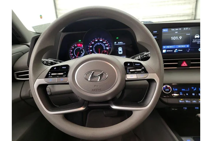 $19998 : Hyundai ELANTRA 2023 SEL 4dr image 10