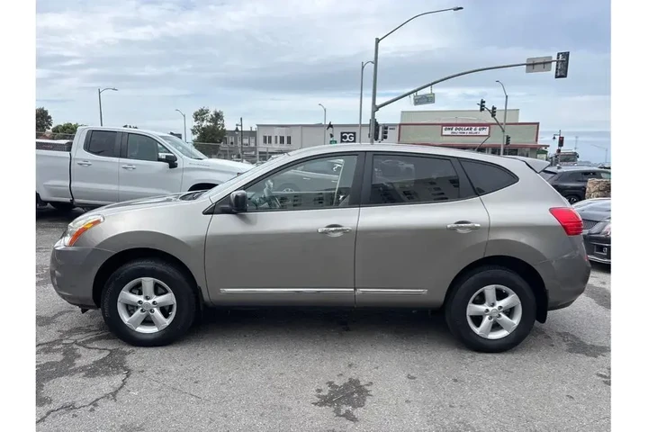 $8988 : Nissan Rogue 2012 AWD S 4dr image 4
