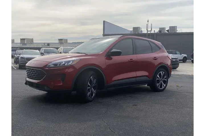 $17490 : Ford Escape 2022 SE 4dr SUV image 8