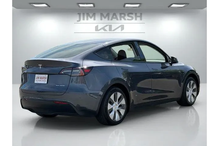 $32988 : Tesla Model Y 2023 AWD Long image 6