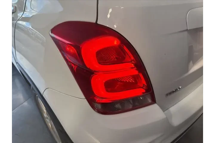 $9999 : Chevrolet Trax 2018 LT 4dr C image 10