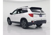 $37998 : Honda Passport 2023 AWD Elit thumbnail