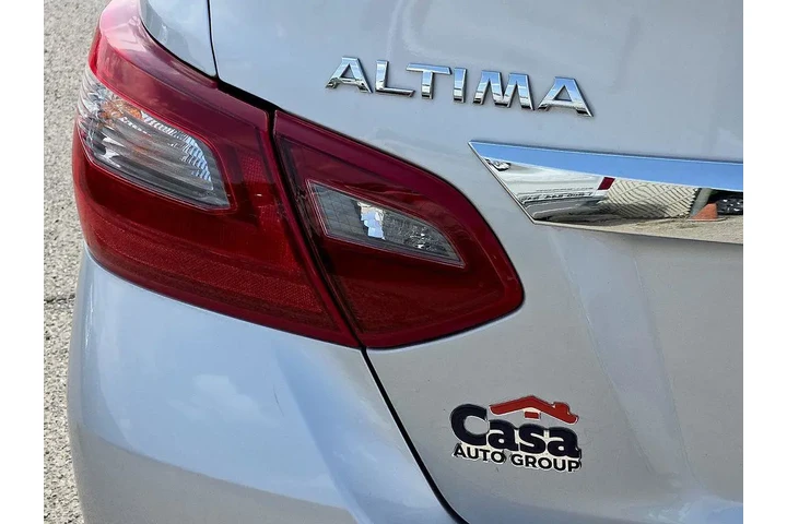 $15995 : Nissan Altima 2018 2.5 SV 4d image 10