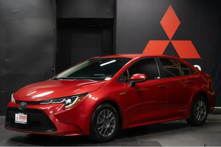 $14700 : Toyota Corolla Hybrid 2020 L image 1