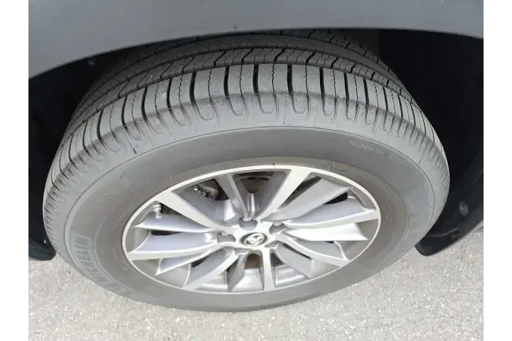 $23374 : Toyota Highlander 2019 AWD S image 7