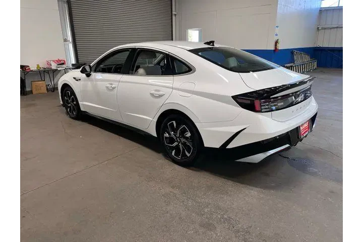 $23449 : Hyundai SONATA 2024 image 3