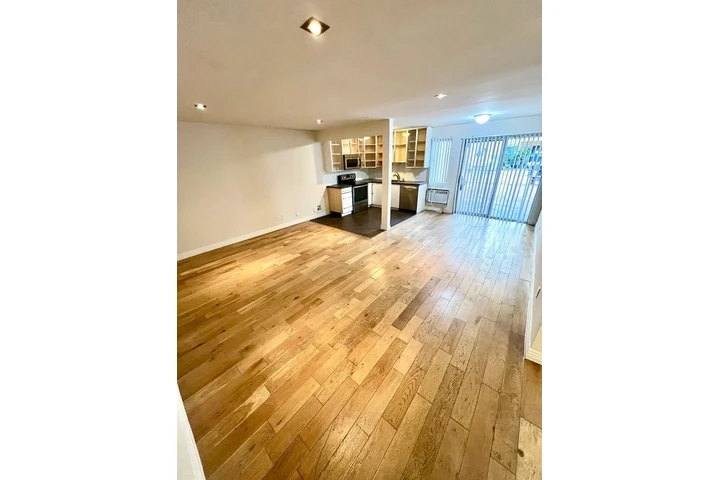 $1100 : Apt. Remodelado en Los Ángeles image 8