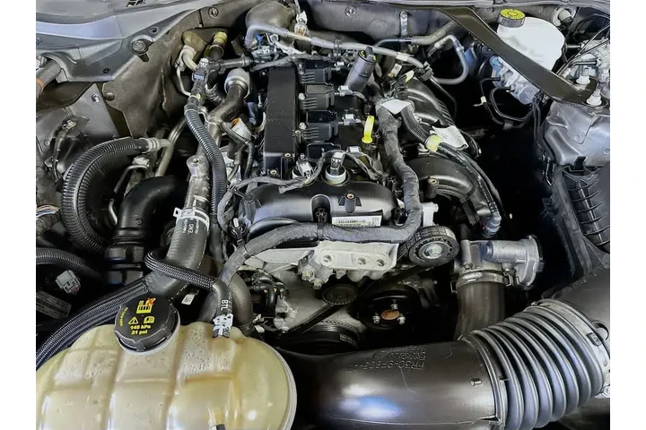 $17981 : Ford Mustang 2021 EcoBoost P image 8