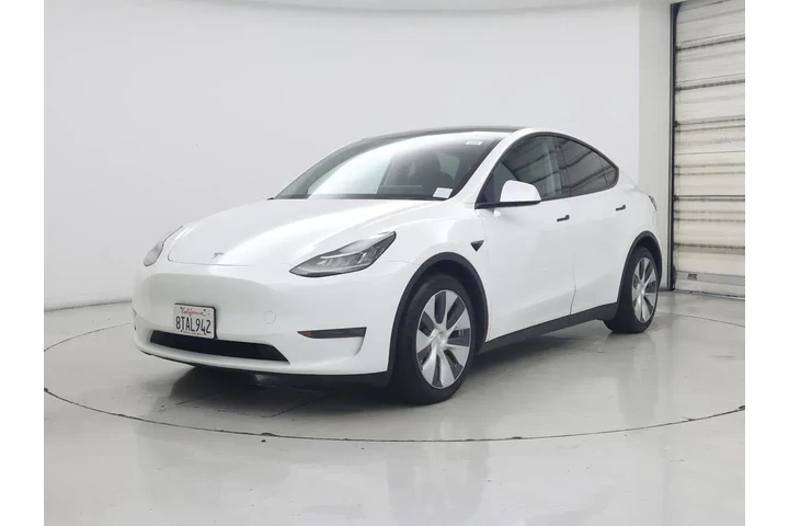 $29998 : Tesla Model Y 2021 AWD Long image 5