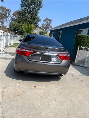 $14000 : Toyota Camry SE image 1