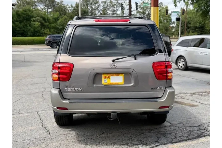 2002 Sequoia SR5 image 6
