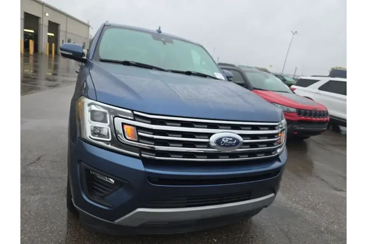 $27999 : Ford Expedition 2020 4x2 XLT image 2