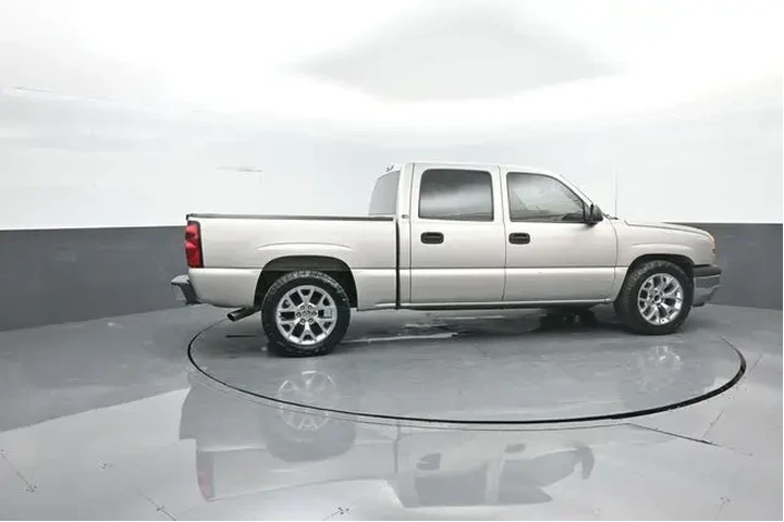 $8450 : Chevrolet Silverado 1500 200 image 8