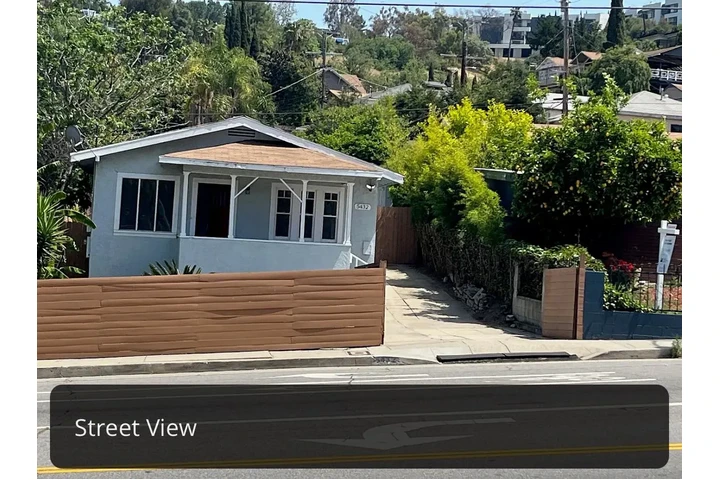 $3000 : Inviting Residence Home image 3
