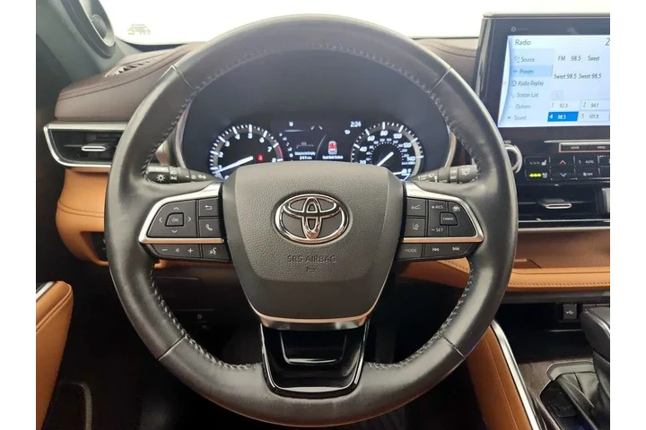 $39998 : Toyota Highlander 2021 AWD P image 10