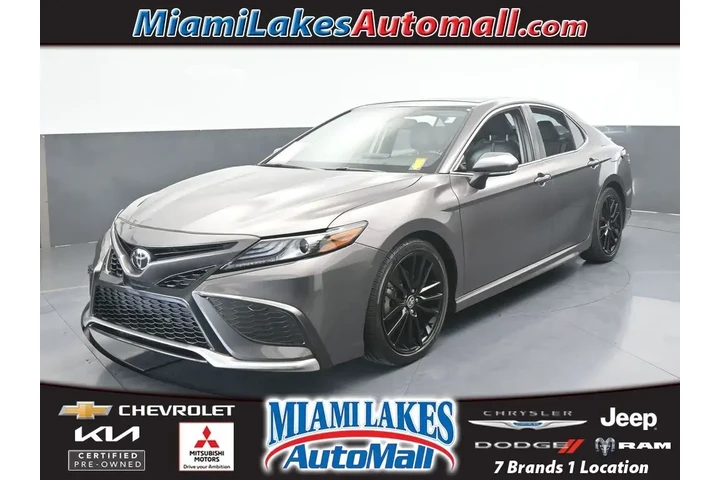 $21591 : Toyota Camry 2021 XSE V6 4dr image 1
