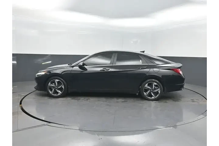 $18694 : Hyundai ELANTRA 2022 SEL 4dr image 2