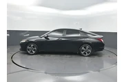 $18694 : Hyundai ELANTRA 2022 SEL 4dr thumbnail