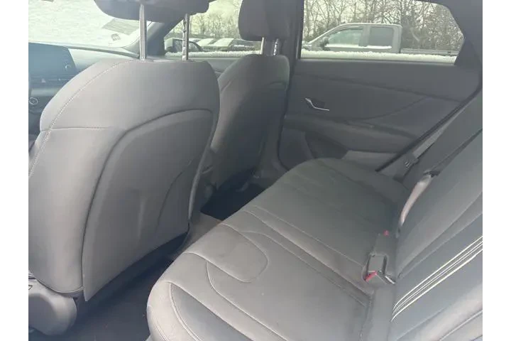 $13998 : Hyundai ELANTRA 2021 SEL 4dr image 8