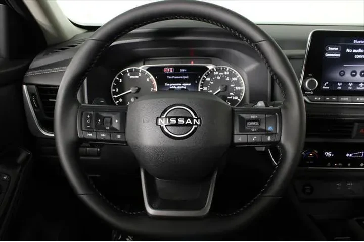 $31987 : Nissan Rogue 2026 Dark Armor image 10