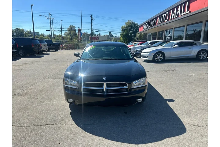 2010 Charger 4dr Sdn SXT RWD image 7