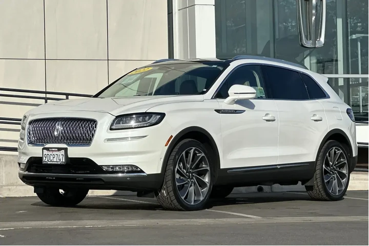 $38900 : Lincoln Nautilus 2022 AWD Re image 7