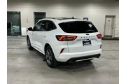 $22190 : Ford Escape 2023 AWD ST-Line thumbnail