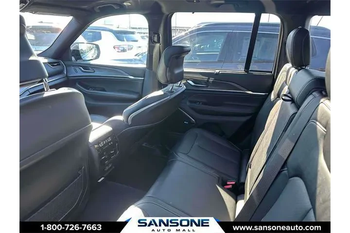 $35959 : Jeep Grand Cherokee 2023 4x4 image 5