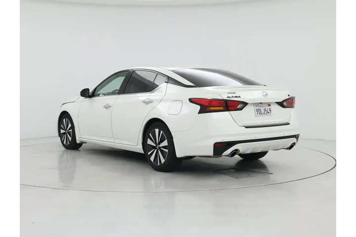 $20998 : Nissan Altima 2020 2.5 SL 4d image 2