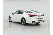 $20998 : Nissan Altima 2020 2.5 SL 4d thumbnail