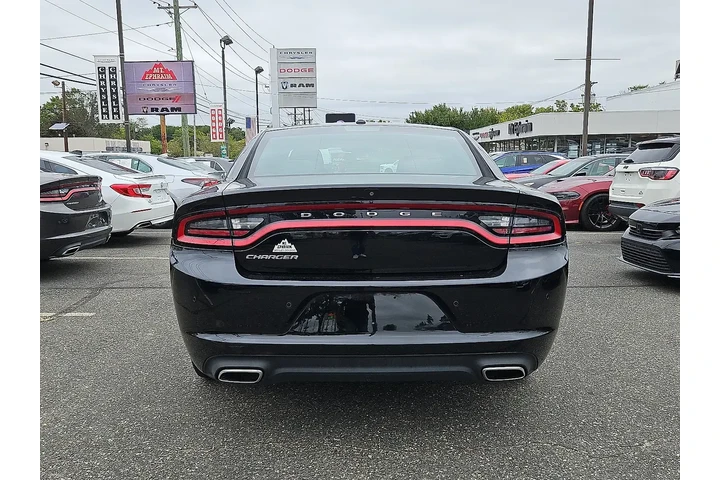 $17895 : Dodge Charger 2020 SXT 4dr S image 4