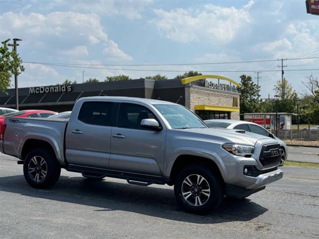 $27486 : 2016 Tacoma TRD Sport image 6