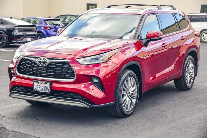 $37491 : Toyota Highlander 2023 Plati image 3