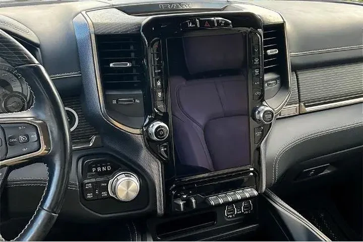 $32390 : Ram 1500 2020 4x4 Limited 4d image 6