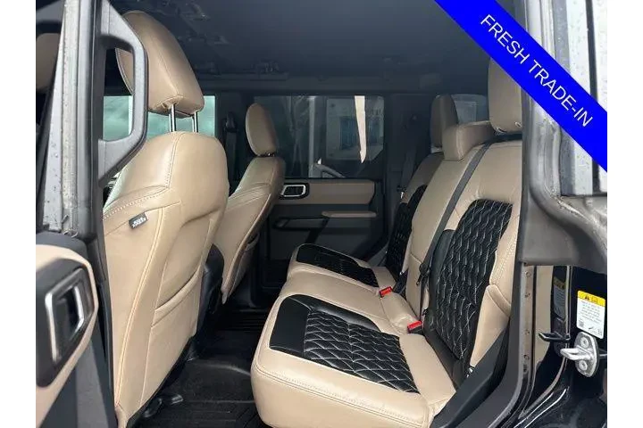 $35988 : Ford Bronco 2022 4x4 Outer B image 9