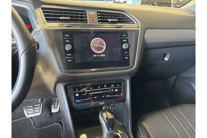 $21995 : Volkswagen Tiguan 2023 SE R- image 8