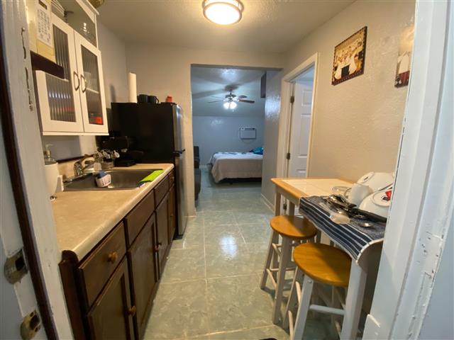 $1 : **RENT EFFICIENCY**KENDALL** image 7