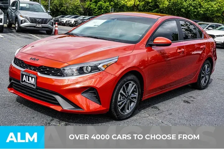$15960 : Kia Forte 2023 LXS 4dr Sedan image 3