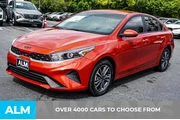 $15960 : Kia Forte 2023 LXS 4dr Sedan thumbnail