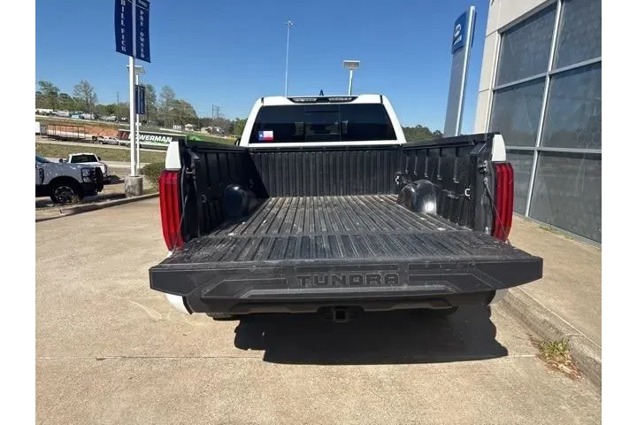 $36988 : Toyota Tundra 2024 4x4 SR 4d image 7