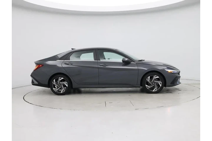 $22998 : Hyundai ELANTRA 2024 SEL 4dr image 7