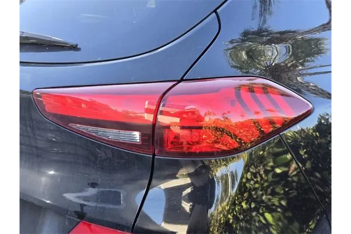 $15495 : Hyundai TUCSON 2021 Value 4d image 8